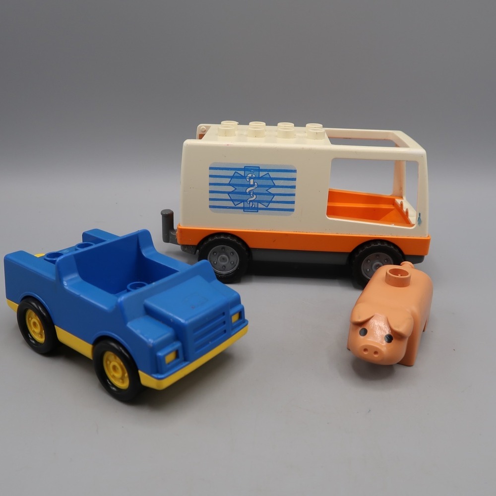 Vintage Lego‎ Duplo Ambulance, Blue Car, and Pig Farm Animal Toy Lot